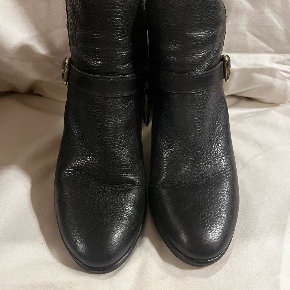 Cole Haan Women Leather Ankle Boots Side Buckle Great Condition 9B